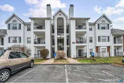 31 High Street #5207, East Hartford, CT 06118 - Photo 3