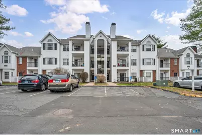 31 High Street #5207, East Hartford, CT 06118 - Photo 5