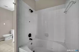 31 High St, East Hartford, CT 06118 - Photo 27