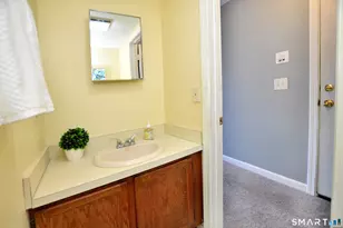 3 Concorde Way, Windsor Locks, CT 06096 - Photo 17