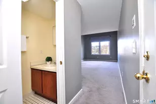 3 Concorde Way, Windsor Locks, CT 06096 - Photo 5
