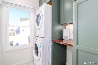 225 Front Street #1, New Haven, CT 06513 - Photo 17