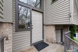 9 Old N Stamford Rd, Stamford, CT 06905 - Photo 3