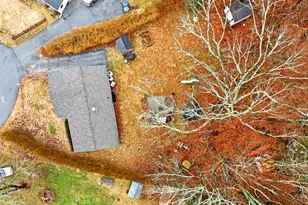 4 Amber Cir, Ledyard, CT 06335 - Photo 3