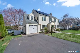 6 Paxton Rd, West Hartford, CT 06107 - Photo 3