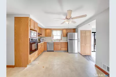 2 Arthur Court, North Branford, CT 06471 - Photo 13