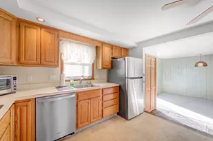 2 Arthur Ct, North Branford, CT 06471 - Photo 17