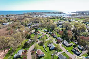 10 Brightwood Ln, Branford, CT 06405 - Photo 29