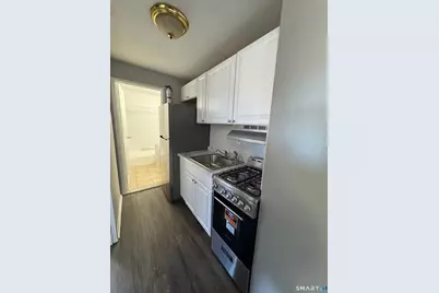 129 Black Rock Avenue #24, Bridgeport, CT 06605 - Photo 1