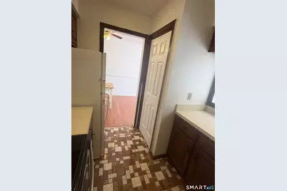 335 Glendale Avenue #G11, Bridgeport, CT 06606 - Photo 9