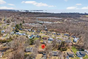 15 Oak Hollow Rd, Branford, CT 06405 - Photo 33