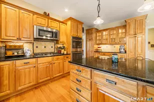 33 Watch Hill Rd, Berlin, CT 06037 - Photo 11