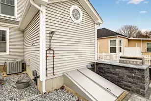 42 Nehantic Dr, East Lyme, CT 06357 - Photo 35