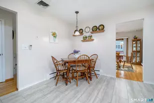 7 Lycett Ct, Norwalk, CT 06851 - Photo 9