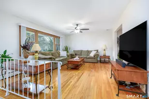 7 Lycett Ct, Norwalk, CT 06851 - Photo 5