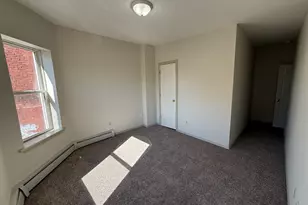 834 Park St, Hartford, CT 06106 - Photo 9