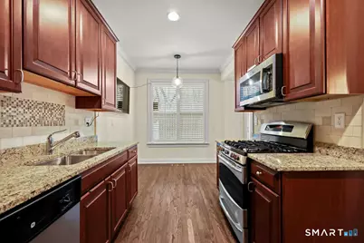 41 Park Place Circle #41, West Hartford, CT 06110 - Photo 5