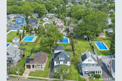 118 Freeman Avenue, Stratford, CT 06614 - Photo 1