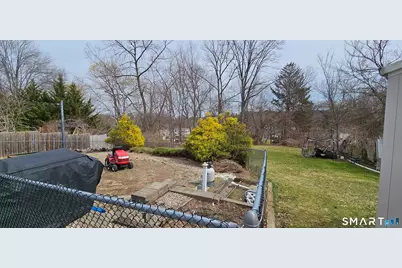 23 Lewis Road, New Britain, CT 06053 - Photo 5