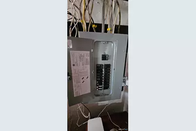 23 Lewis Road, New Britain, CT 06053 - Photo 13