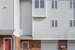 14 Brinley Way, Newington, CT 06111 - Photo 1