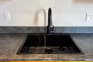 34-36 Charter Oak Pl, Hartford, CT 06106 - Photo 15