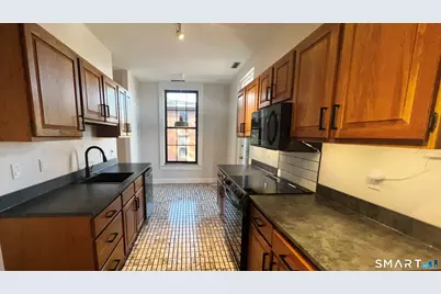 34-36 Charter Oak Place #4, Hartford, CT 06106 - Photo 13