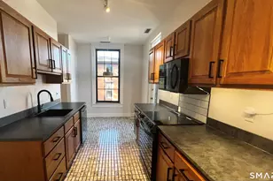 34-36 Charter Oak Pl, Hartford, CT 06106 - Photo 13