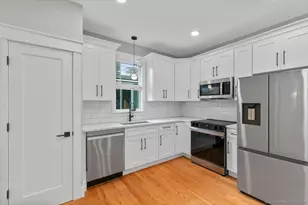 245 Dwight St, New Haven, CT 06511 - Photo 3