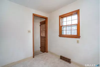 133 Sisson Street, East Hartford, CT 06118 - Photo 27