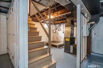 133 Sisson Street, East Hartford, CT 06118 - Photo 31