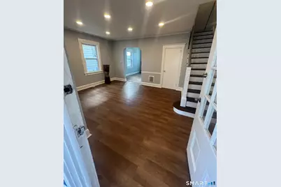 365 Remington Street, Bridgeport, CT 06610 - Photo 3