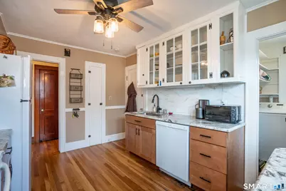 99 Queen Street, Bristol, CT 06010 - Photo 27