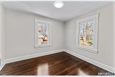 30 Oakwood Street, East Hartford, CT 06108 - Photo 23