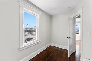 30 Oakwood St, East Hartford, CT 06108 - Photo 13