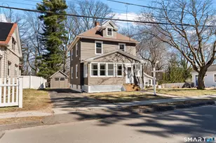 30 Oakwood St, East Hartford, CT 06108 - Photo 1