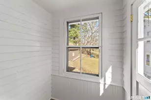 30 Oakwood St, East Hartford, CT 06108 - Photo 13