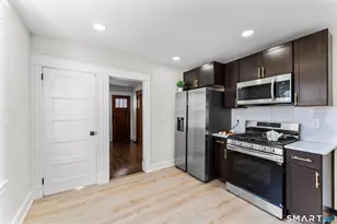 30 Oakwood St, East Hartford, CT 06108 - Photo 3