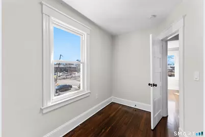 30 Oakwood Street, East Hartford, CT 06108 - Photo 17