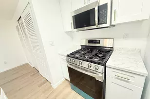 20 Little Oak Ln, Rocky Hill, CT 06067 - Photo 9