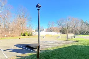 20 Little Oak Ln, Rocky Hill, CT 06067 - Photo 15