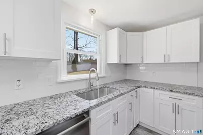 109 Glenwood Drive, Plainville, CT 06062 - Photo 9