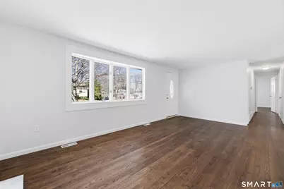 109 Glenwood Drive, Plainville, CT 06062 - Photo 5