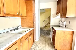 39 Woodway Rd, Stamford, CT 06907 - Photo 17