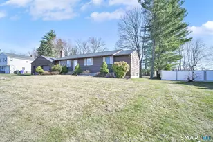 65 Stonehedge Dr, Newington, CT 06111 - Photo 3