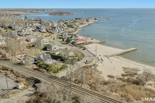 106 Oakwood Rd, East Lyme, CT 06357 - Photo 3