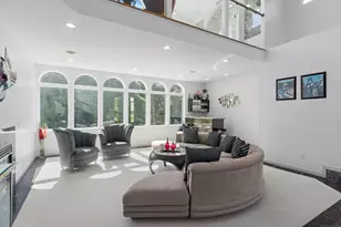 45 Brookview Ct, Groton, CT 06340 - Photo 7