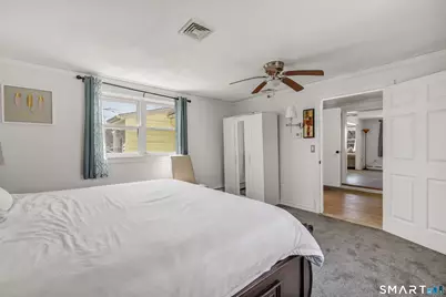 44 Woodlawn Terrace, Meriden, CT 06450 - Photo 17