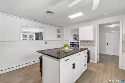 44 Woodlawn Terrace, Meriden, CT 06450 - Photo 11