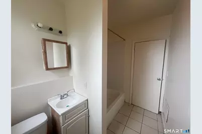 270 East Avenue, Bridgeport, CT 06610 - Photo 15